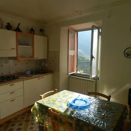 Trilocale In Dimora Tipica Apartment Montale (Liguria)